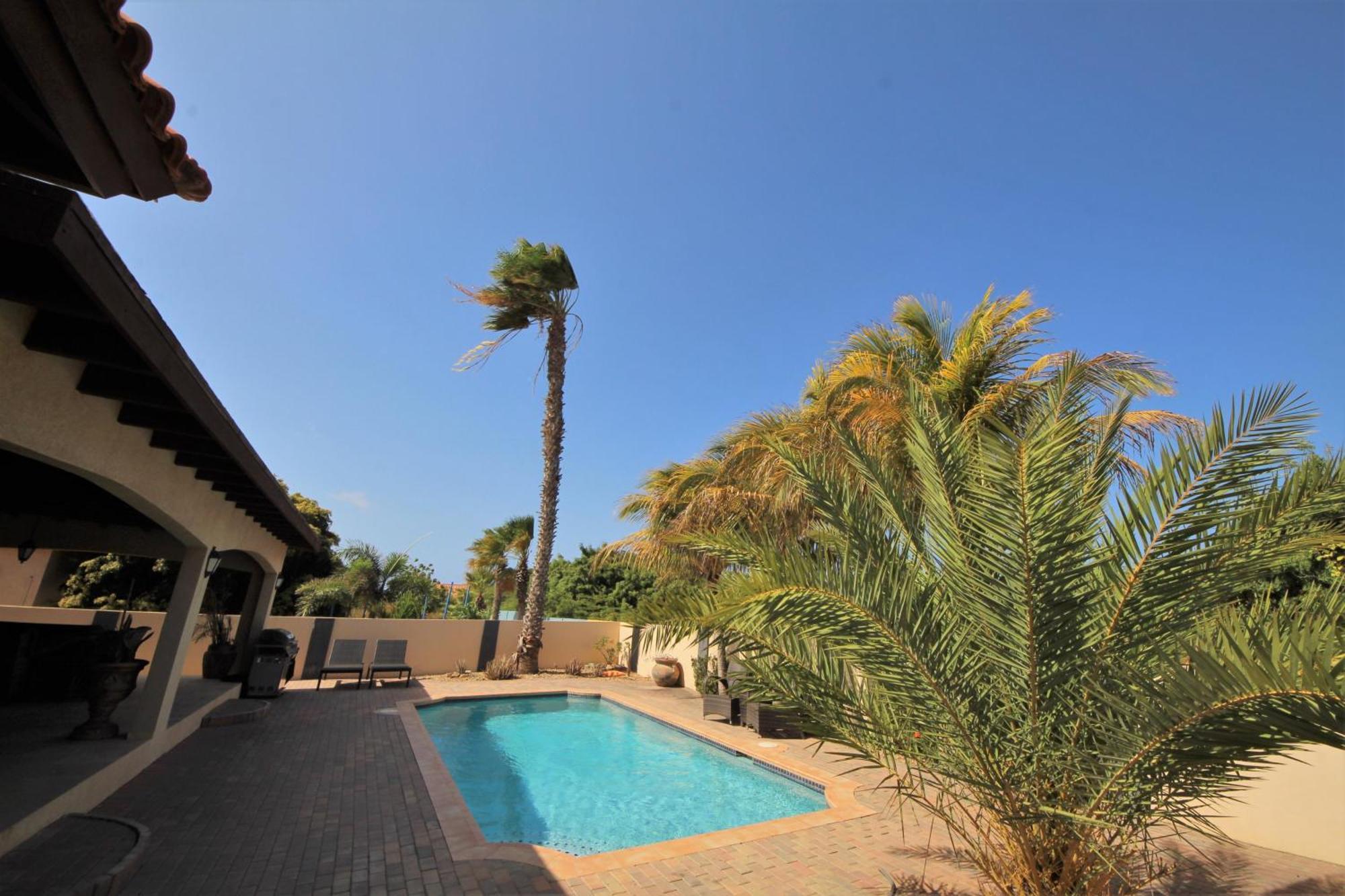 Opal Villa Noord Exterior photo